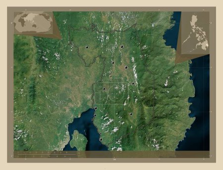 Téléchargez les photos : Compostela Valley, province of Philippines. High resolution satellite map. Locations of major cities of the region. Corner auxiliary location maps - en image libre de droit