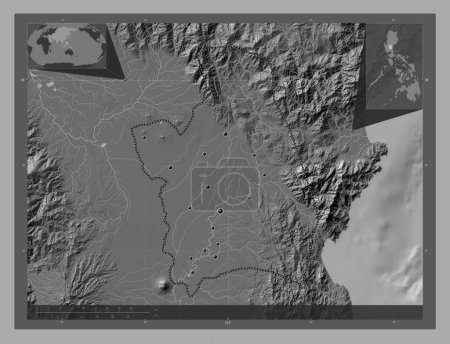 Téléchargez les photos : Nueva Ecija, province of Philippines. Bilevel elevation map with lakes and rivers. Locations of major cities of the region. Corner auxiliary location maps - en image libre de droit