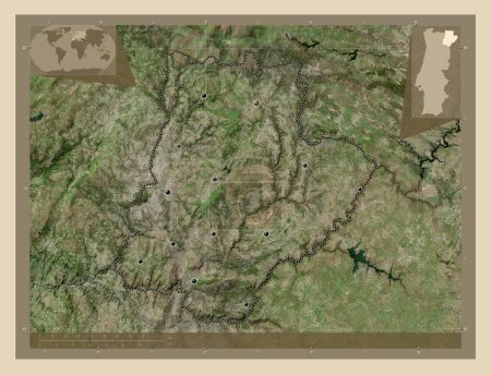 Téléchargez les photos : Braganca, district of Portugal. High resolution satellite map. Locations of major cities of the region. Corner auxiliary location maps - en image libre de droit