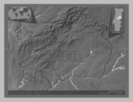 Téléchargez les photos : Castelo Branco, district of Portugal. Grayscale elevation map with lakes and rivers. Locations and names of major cities of the region. Corner auxiliary location maps - en image libre de droit