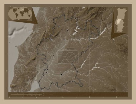 Téléchargez les photos : Santarem, district of Portugal. Elevation map colored in sepia tones with lakes and rivers. Locations of major cities of the region. Corner auxiliary location maps - en image libre de droit
