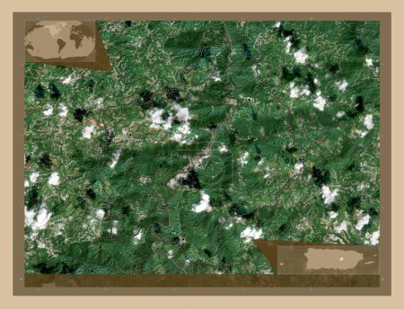Téléchargez les photos : Comerio, municipality of Puerto Rico. Low resolution satellite map. Locations of major cities of the region. Corner auxiliary location maps - en image libre de droit