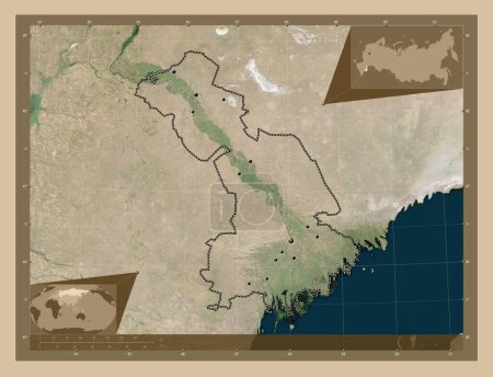 Téléchargez les photos : Astrakhan', region of Russia. Low resolution satellite map. Locations of major cities of the region. Corner auxiliary location maps - en image libre de droit