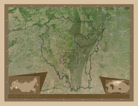 Téléchargez les photos : Bashkortostan, republic of Russia. Low resolution satellite map. Locations of major cities of the region. Corner auxiliary location maps - en image libre de droit