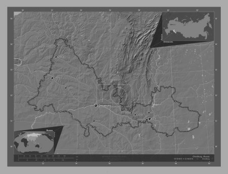 Téléchargez les photos : Orenburg, region of Russia. Bilevel elevation map with lakes and rivers. Locations and names of major cities of the region. Corner auxiliary location maps - en image libre de droit