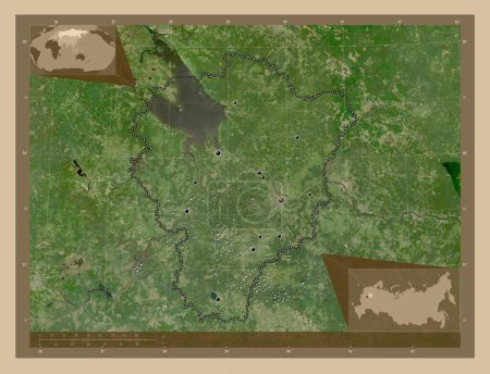 Téléchargez les photos : Yaroslavl', region of Russia. Low resolution satellite map. Locations of major cities of the region. Corner auxiliary location maps - en image libre de droit