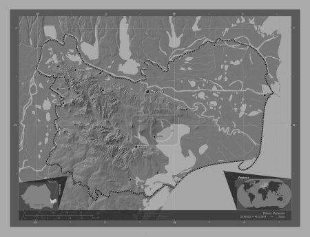 Téléchargez les photos : Tulcea, county of Romania. Bilevel elevation map with lakes and rivers. Locations and names of major cities of the region. Corner auxiliary location maps - en image libre de droit
