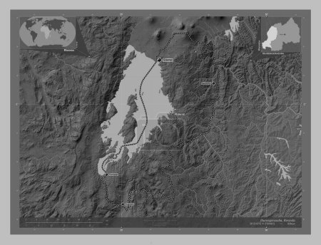 Téléchargez les photos : Iburengerazuba, province of Rwanda. Grayscale elevation map with lakes and rivers. Locations and names of major cities of the region. Corner auxiliary location maps - en image libre de droit