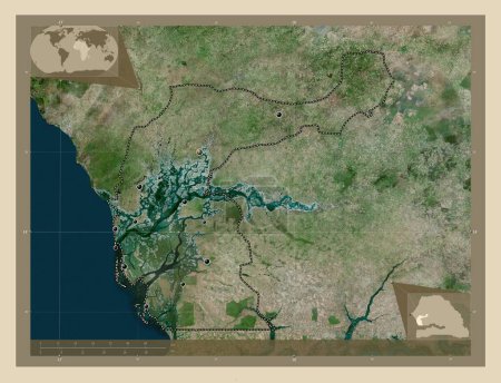 Téléchargez les photos : Fatick, region of Senegal. High resolution satellite map. Locations of major cities of the region. Corner auxiliary location maps - en image libre de droit