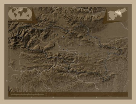 Téléchargez les photos : Savinjska, statistical region of Slovenia. Elevation map colored in sepia tones with lakes and rivers. Locations of major cities of the region. Corner auxiliary location maps - en image libre de droit