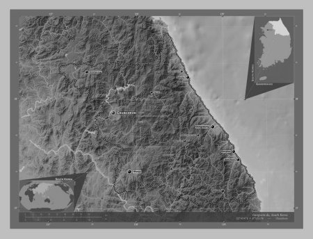 Foto de Gangwon-do, province of South Korea. Grayscale elevation map with lakes and rivers. Locations and names of major cities of the region. Corner auxiliary location maps - Imagen libre de derechos
