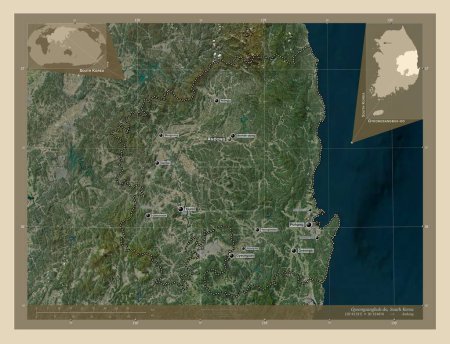 Téléchargez les photos : Gyeongsangbuk-do, province of South Korea. High resolution satellite map. Locations and names of major cities of the region. Corner auxiliary location maps - en image libre de droit