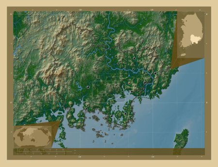 Foto de Gyeongsangnam-do, provincia de Corea del Sur. Mapa de elevación de colores con lagos y ríos. Ubicaciones de las principales ciudades de la región. Mapas de ubicación auxiliares de esquina - Imagen libre de derechos