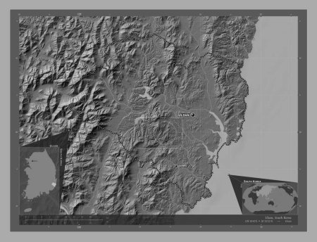 Foto de Ulsan, ciudad metropolitana de Corea del Sur. Mapa de elevación de Bilevel con lagos y ríos. Ubicaciones y nombres de las principales ciudades de la región. Mapas de ubicación auxiliares de esquina - Imagen libre de derechos