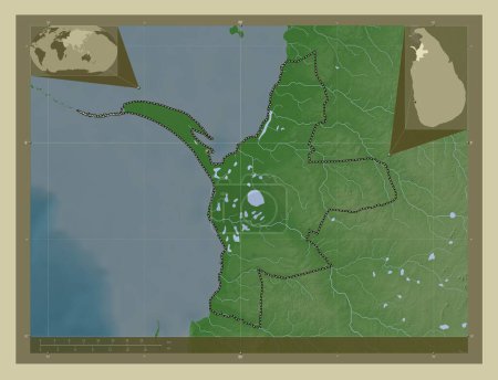 Téléchargez les photos : Mannar, district de Sri Lanka. Carte d'altitude colorée dans le style wiki avec des lacs et des rivières. Corner cartes de localisation auxiliaires - en image libre de droit