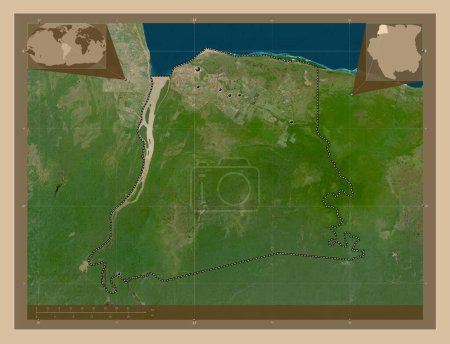 Téléchargez les photos : Nickerie, district du Suriname. Carte satellite basse résolution. Emplacements des grandes villes de la région. Corner cartes de localisation auxiliaires - en image libre de droit