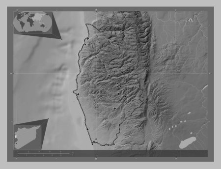 Téléchargez les photos : Tartous, province de Syrie. Carte d'altitude en niveaux de gris avec lacs et rivières. Emplacements des grandes villes de la région. Corner cartes de localisation auxiliaires - en image libre de droit