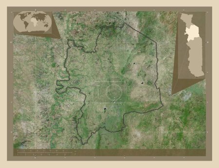 Foto de Kara, región de Togo. Mapa satelital de alta resolución. Ubicaciones de las principales ciudades de la región. Mapas de ubicación auxiliares de esquina - Imagen libre de derechos