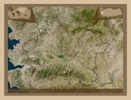 Foto de Manisa, province of Turkiye. Low resolution satellite map. Locations of major cities of the region. Corner auxiliary location maps - Imagen libre de derechos