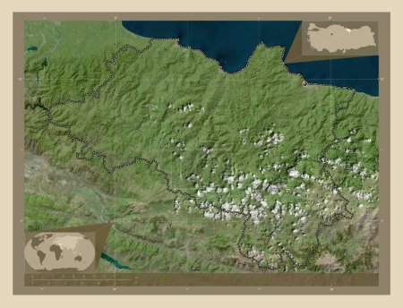 Foto de Ordu, provincia de Turkiye. Mapa satelital de alta resolución. Mapas de ubicación auxiliares de esquina - Imagen libre de derechos
