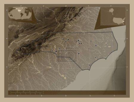 Foto de Carolina del Norte, estado de los Estados Unidos de América. Mapa de elevación coloreado en tonos sepia con lagos y ríos. Ubicaciones de las principales ciudades de la región. Mapas de ubicación auxiliares de esquina - Imagen libre de derechos