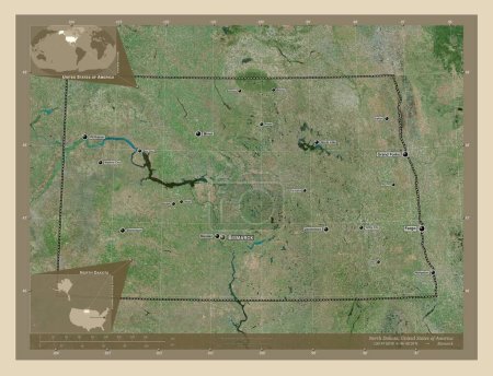 Téléchargez les photos : Dakota du Nord, État des États-Unis. Carte satellite haute résolution. Emplacements et noms des grandes villes de la région. Corner cartes de localisation auxiliaires - en image libre de droit