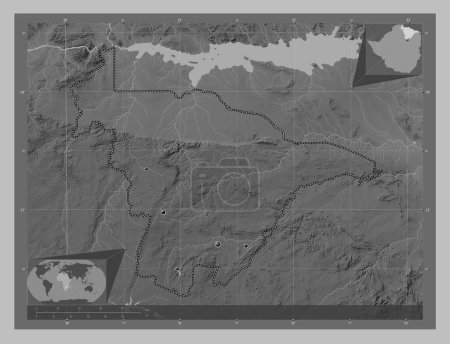 Foto de México Central, provincia de Zimbabue. Mapa de elevación a escala de grises con lagos y ríos. Ubicaciones de las principales ciudades de la región. Mapas de ubicación auxiliares de esquina - Imagen libre de derechos