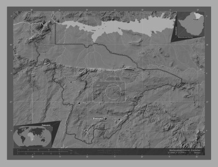Foto de México Central, provincia de Zimbabue. Mapa de elevación de Bilevel con lagos y ríos. Ubicaciones y nombres de las principales ciudades de la región. Mapas de ubicación auxiliares de esquina - Imagen libre de derechos