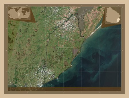 Téléchargez les photos : Rocha, département de l'Uruguay. Carte satellite basse résolution. Emplacements des grandes villes de la région. Corner cartes de localisation auxiliaires - en image libre de droit