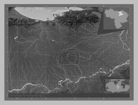 Foto de Anzoategui, estado de Venezuela. Mapa de elevación a escala de grises con lagos y ríos. Ubicaciones de las principales ciudades de la región. Mapas de ubicación auxiliares de esquina - Imagen libre de derechos