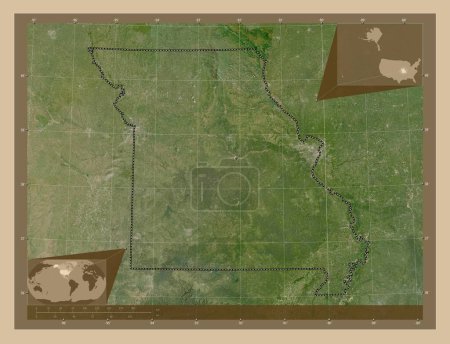 Foto de Missouri, estado de los Estados Unidos de América. Mapa satelital de baja resolución. Mapas de ubicación auxiliares de esquina - Imagen libre de derechos