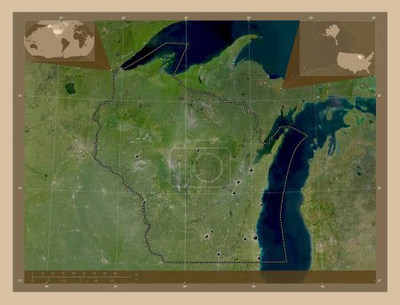 Foto de Wisconsin, estado de los Estados Unidos de América. Mapa satelital de baja resolución. Ubicaciones de las principales ciudades de la región. Mapas de ubicación auxiliares de esquina - Imagen libre de derechos
