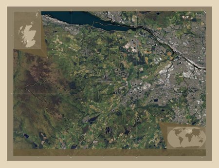 Foto de Renfrewshire, región de Escocia - Gran Bretaña. Mapa satelital de alta resolución. Ubicaciones de las principales ciudades de la región. Mapas de ubicación auxiliares de esquina - Imagen libre de derechos