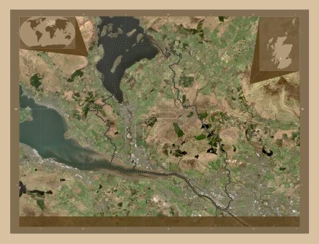 Foto de West Dunbartonshire, región de Escocia - Gran Bretaña. Mapa satelital de baja resolución. Mapas de ubicación auxiliares de esquina - Imagen libre de derechos