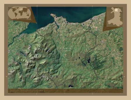 Téléchargez les photos : Conwy, région du Pays de Galles - Grande-Bretagne. Carte satellite basse résolution. Emplacements des grandes villes de la région. Corner cartes de localisation auxiliaires - en image libre de droit