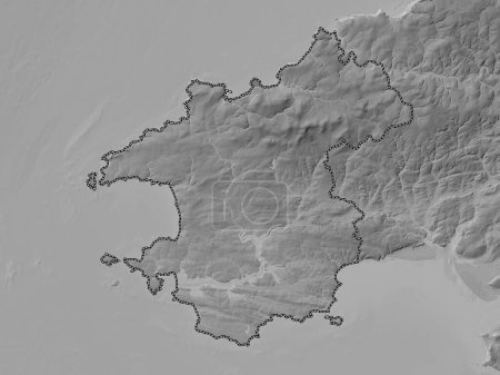 Téléchargez les photos : Pembrokeshire, région du Pays de Galles - Grande-Bretagne. Carte d'altitude en niveaux de gris avec lacs et rivières - en image libre de droit