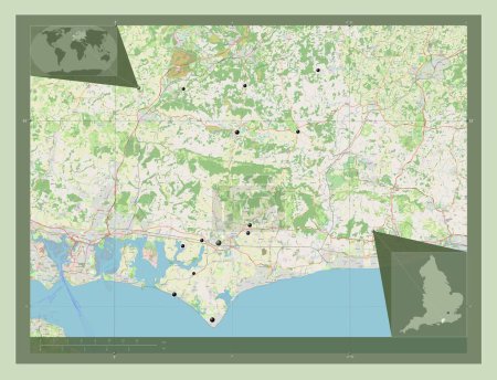Foto de Chichester, distrito no metropolitano de Inglaterra Gran Bretaña. Open Street Map. Ubicaciones de las principales ciudades de la región. Mapas de ubicación auxiliares de esquina - Imagen libre de derechos