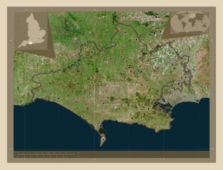 Foto de Dorset, condado administrativo de Inglaterra - Gran Bretaña. Mapa satelital de alta resolución. Ubicaciones de las principales ciudades de la región. Mapas de ubicación auxiliares de esquina - Imagen libre de derechos