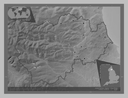 Téléchargez les photos : Comté de Durham, comté administratif d'Angleterre - Grande-Bretagne. Carte d'altitude en niveaux de gris avec lacs et rivières. Emplacements et noms des grandes villes de la région. Corner cartes de localisation auxiliaires - en image libre de droit