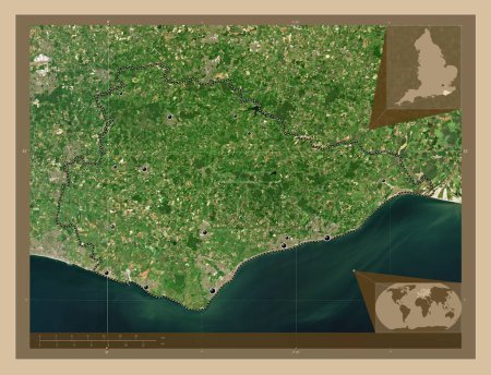 Foto de East Sussex, condado administrativo de Inglaterra - Gran Bretaña. Mapa satelital de baja resolución. Ubicaciones de las principales ciudades de la región. Mapas de ubicación auxiliares de esquina - Imagen libre de derechos