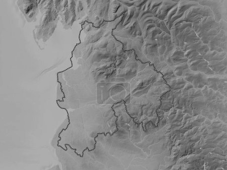 Téléchargez les photos : Lancashire, comté administratif d'Angleterre - Grande-Bretagne. Carte d'altitude en niveaux de gris avec lacs et rivières - en image libre de droit