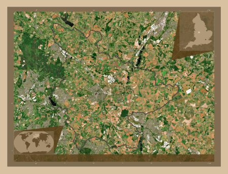 Foto de Lichfield, distrito no metropolitano de Inglaterra Gran Bretaña. Mapa satelital de baja resolución. Mapas de ubicación auxiliares de esquina - Imagen libre de derechos