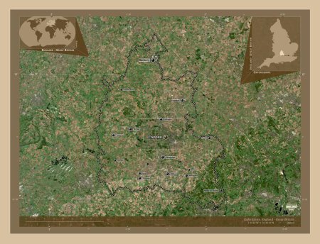 Foto de Oxfordshire, condado administrativo de Inglaterra - Gran Bretaña. Mapa satelital de baja resolución. Ubicaciones y nombres de las principales ciudades de la región. Mapas de ubicación auxiliares de esquina - Imagen libre de derechos