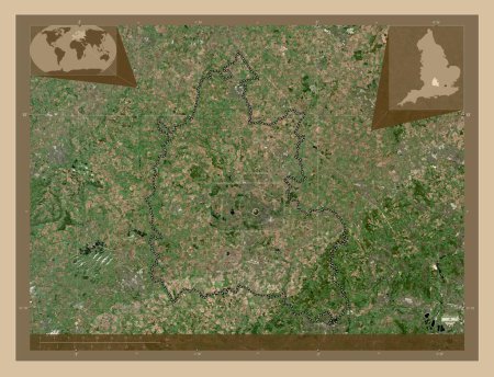 Téléchargez les photos : Oxfordshire, comté administratif d'Angleterre - Grande-Bretagne. Carte satellite basse résolution. Corner cartes de localisation auxiliaires - en image libre de droit