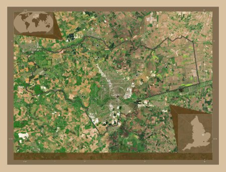 Téléchargez les photos : Ville de Peterborough, autorité unitaire de l'Angleterre - Grande-Bretagne. Carte satellite basse résolution. Emplacements des grandes villes de la région. Corner cartes de localisation auxiliaires - en image libre de droit