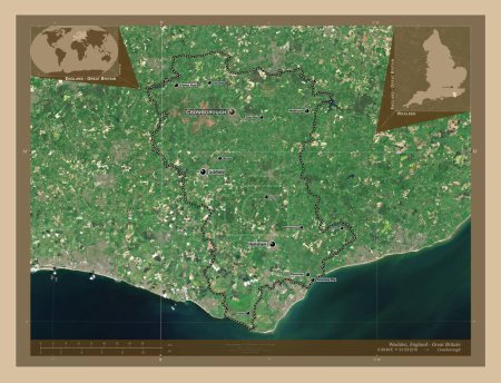 Foto de Wealden, distrito no metropolitano de Inglaterra Gran Bretaña. Mapa satelital de baja resolución. Ubicaciones y nombres de las principales ciudades de la región. Mapas de ubicación auxiliares de esquina - Imagen libre de derechos