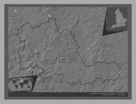 Téléchargez les photos : West Midlands Combined Authority, région d'Angleterre - Grande-Bretagne. Carte d'altitude de Bilevel avec lacs et rivières. Emplacements et noms des grandes villes de la région. Corner cartes de localisation auxiliaires - en image libre de droit