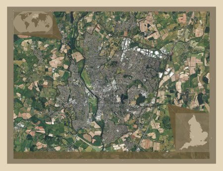 Téléchargez les photos : Worcester, comté administratif d'Angleterre - Grande-Bretagne. Carte satellite haute résolution. Corner cartes de localisation auxiliaires - en image libre de droit