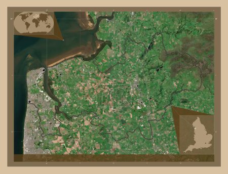 Foto de Wyre, distrito no metropolitano de Inglaterra Gran Bretaña. Mapa satelital de baja resolución. Ubicaciones de las principales ciudades de la región. Mapas de ubicación auxiliares de esquina - Imagen libre de derechos