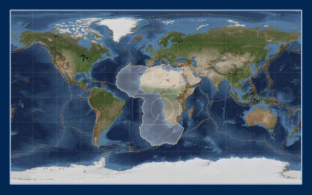 Téléchargez les photos : Plaque tectonique africaine sur la carte satellite Blue Marble dans la projection Compact Miller centrée méridionale. Distribution des volcans connus - en image libre de droit